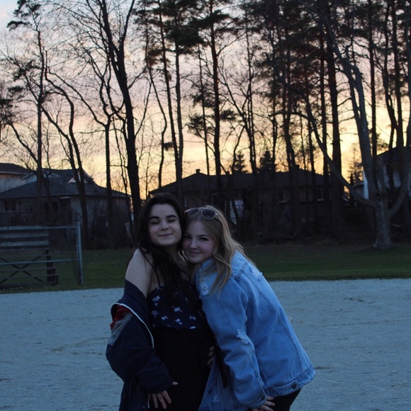 Meet your Posher, Sam - Picture 1 of 1